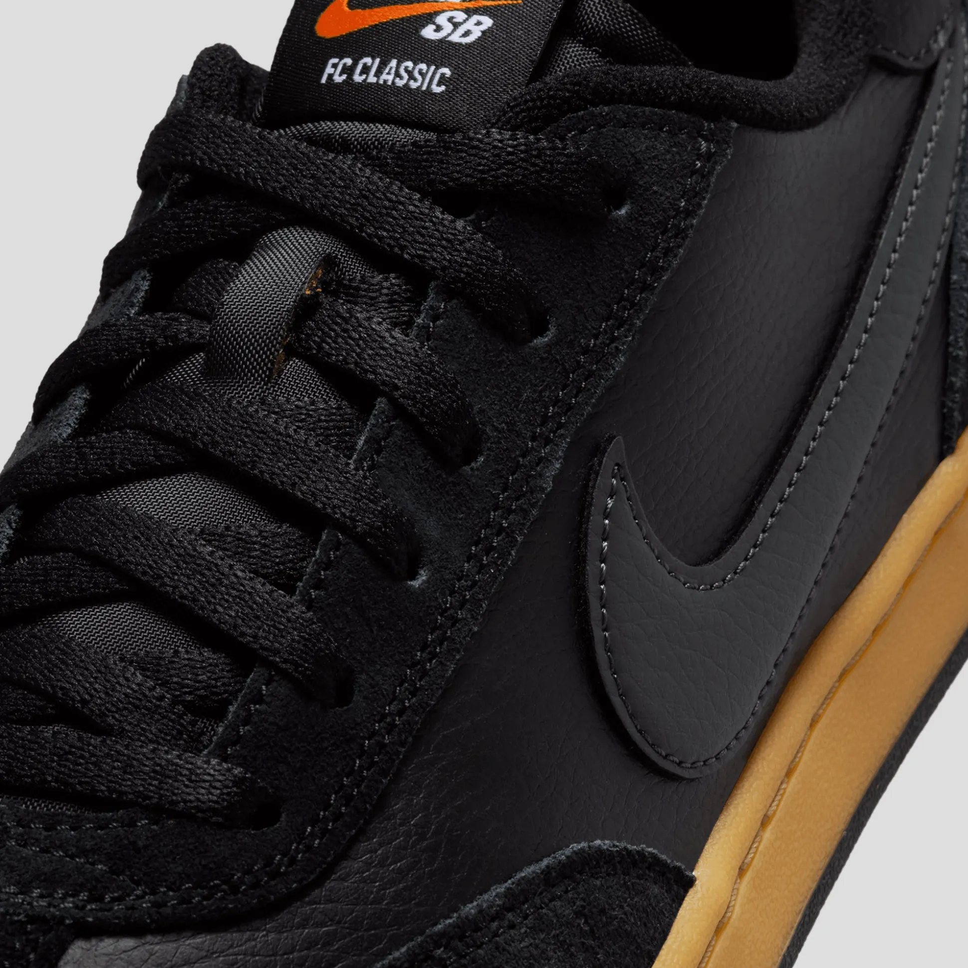 Nike SB FC Classic - Black / Black