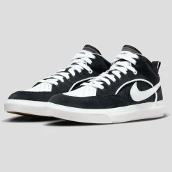 Nike SB React Leo - Black / White