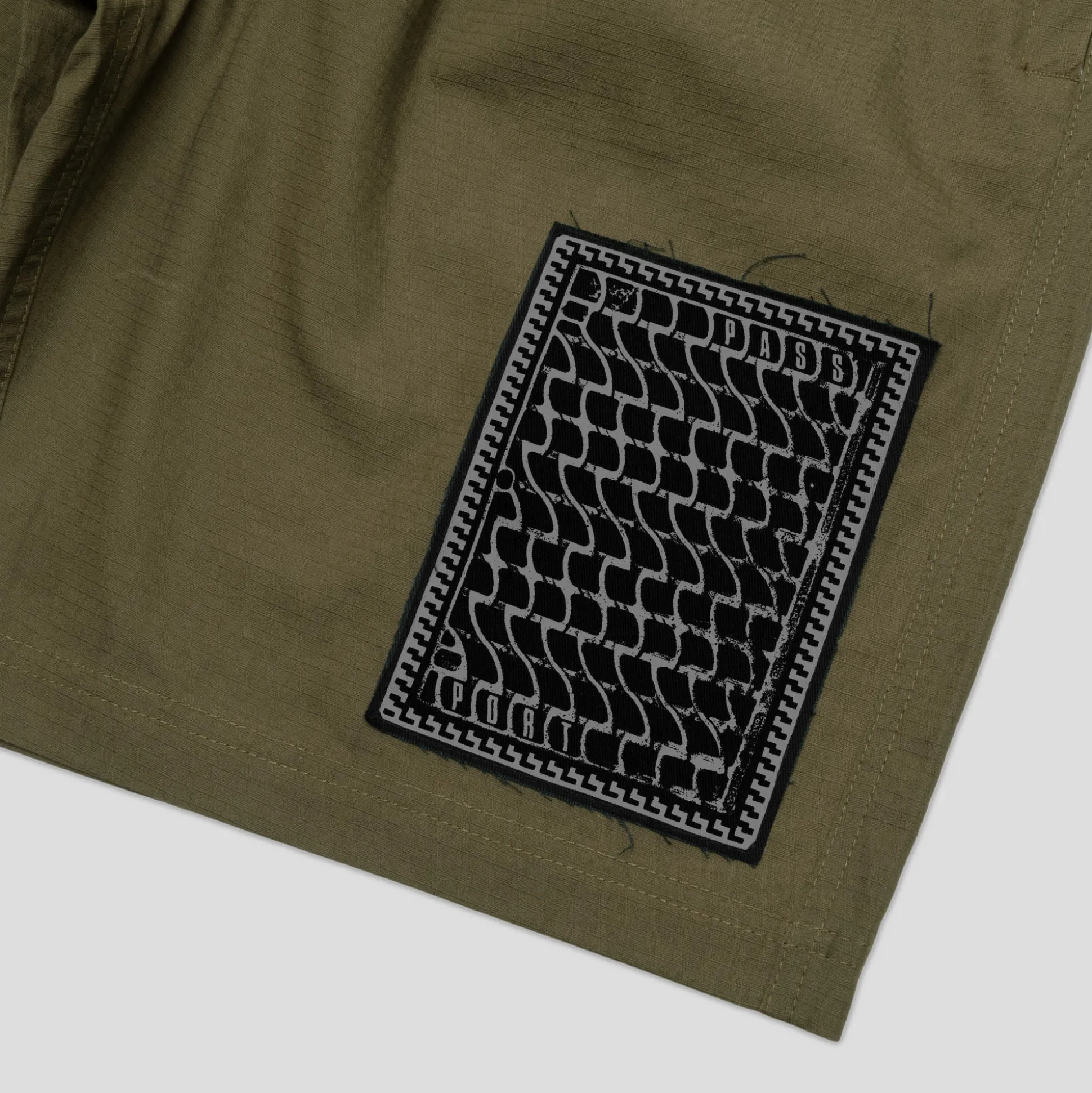 Pass~Port Drain Ripstop Casual Short - Olive