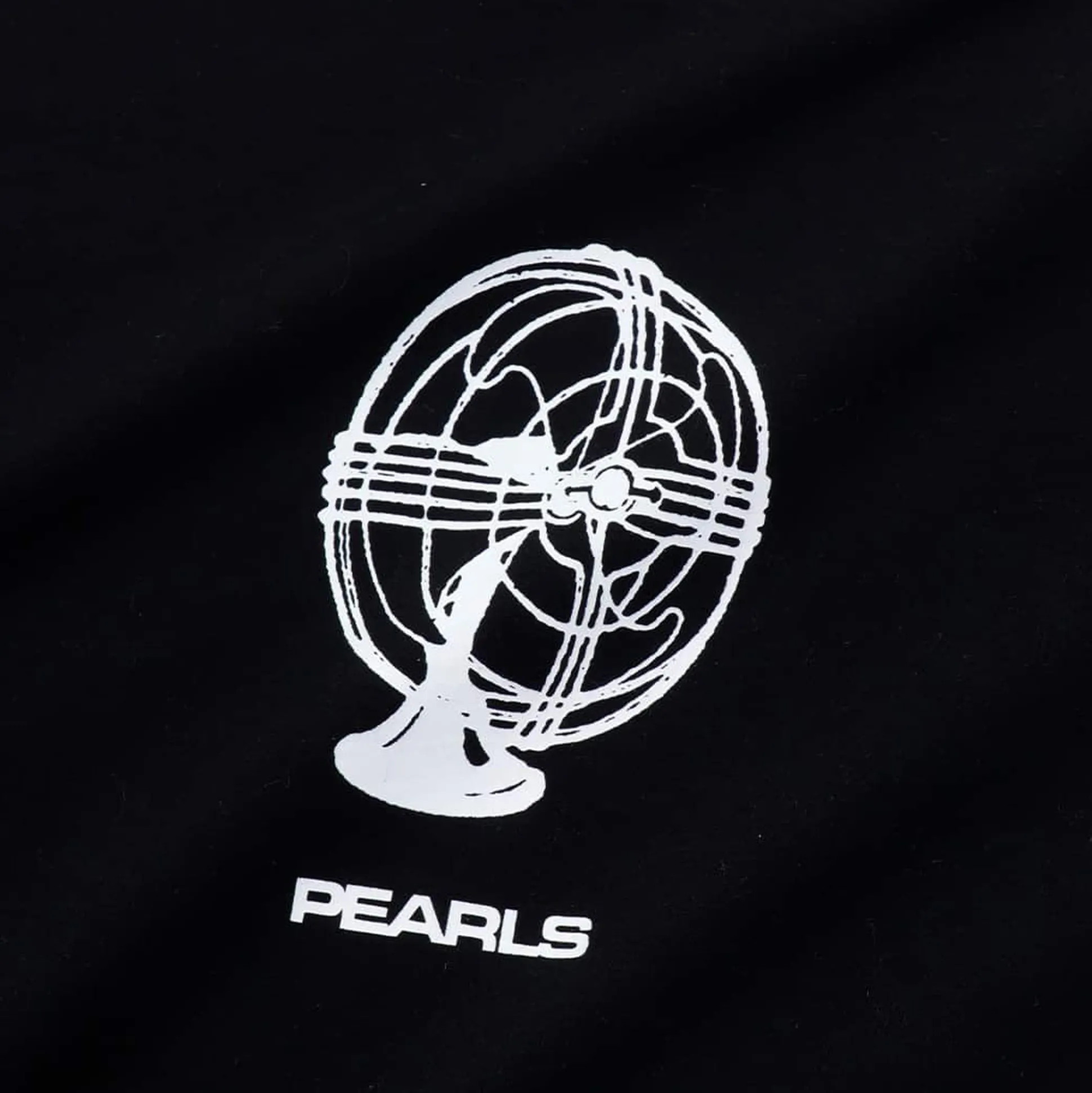 Pearls Skateboards Fan Tee - Black