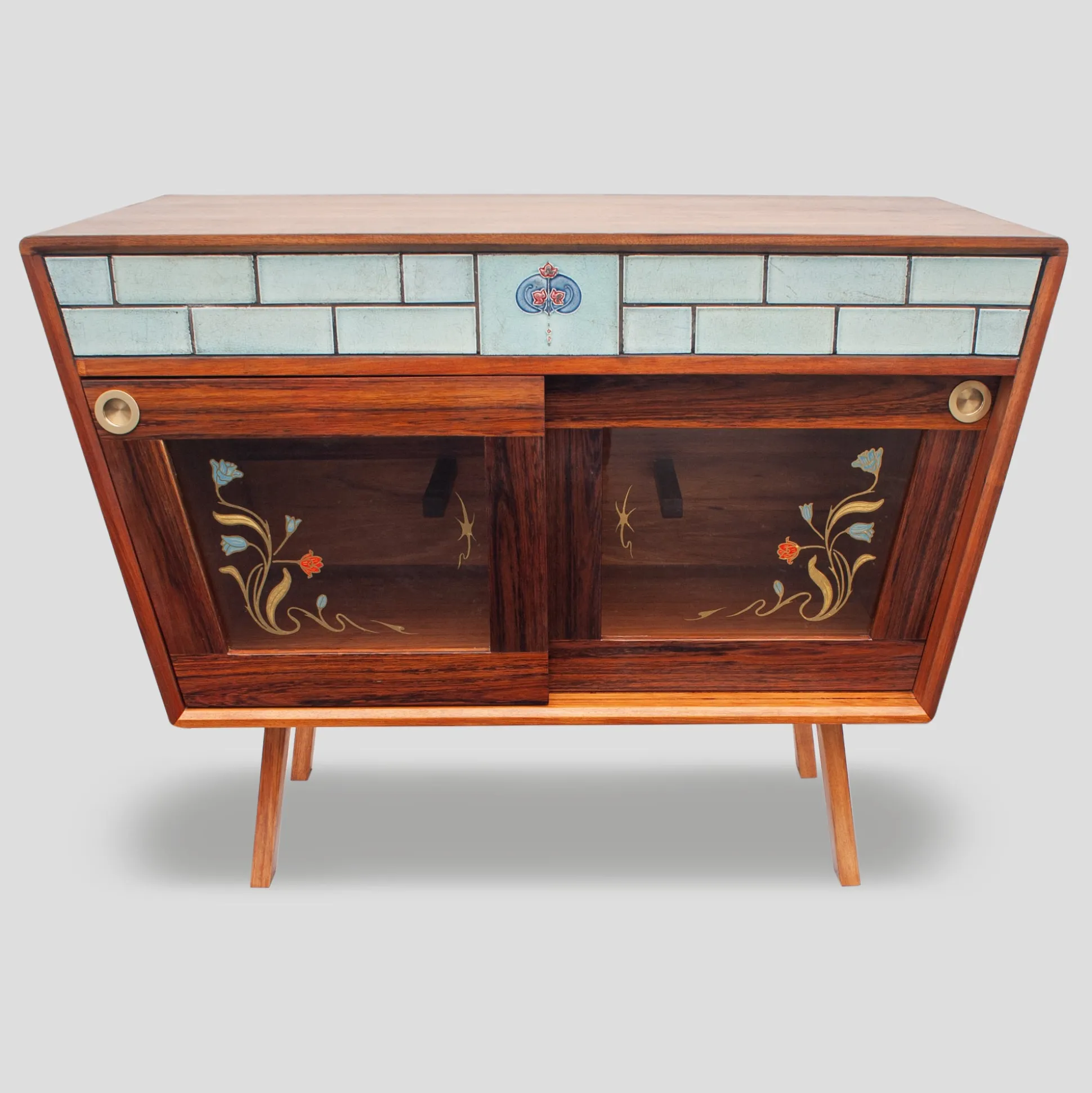 Trad Tiles - "Pantony’s Crown Record Cabinet"